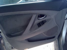 2007 TOYOTA CAMRY, SILVER, LE, 2.4L, AT.  Z25970